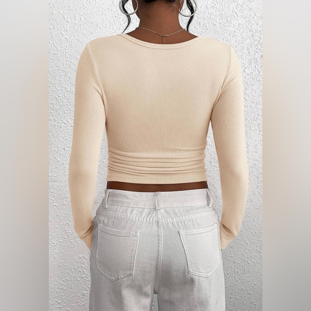 Pretty Garden Button Front Ribbed Tee - Picture 3 of 7